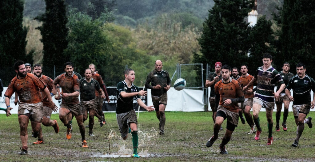 FAQ bottom: rugby in rain